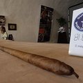 Kubietis susuko 81,8 metro ilgio cigarą