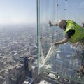 Čikagos dangoraižyje išsipildė didžiausias turistų košmaras