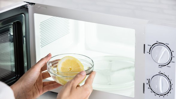 14 praktiškų būdų, kaip naudoti mikrobangų krosnelę ne tik maistui šildyti