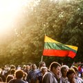 Vienybės jausmą stiprins internetas: taip plačiai Lietuvos himnas dar niekad neskambėjo