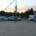 Apsaugininkų automobilis Vilniuje partrenkė girtą pėsčiąjį