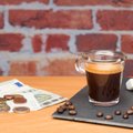 Gera žinia besimėgaujantiems kava: nuo kitų metų pranašauja kainos pokytį