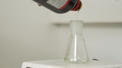 LSMU mokslininkai sukūrė gelį nuo lūpų pūslelinės