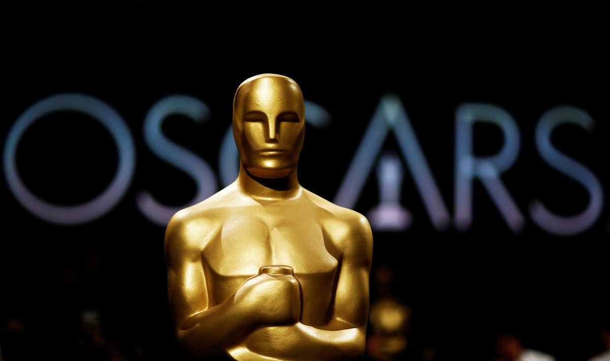 "Oskarų" apdovanojimų statulėlė