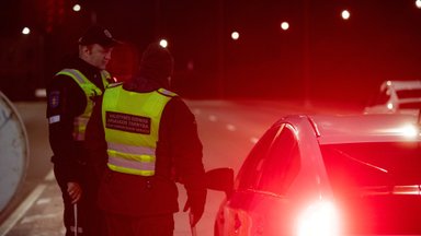 Kauno rajone vairuotoja važiavo 105 km/val. greičiu – greitį viršijo dvigubai