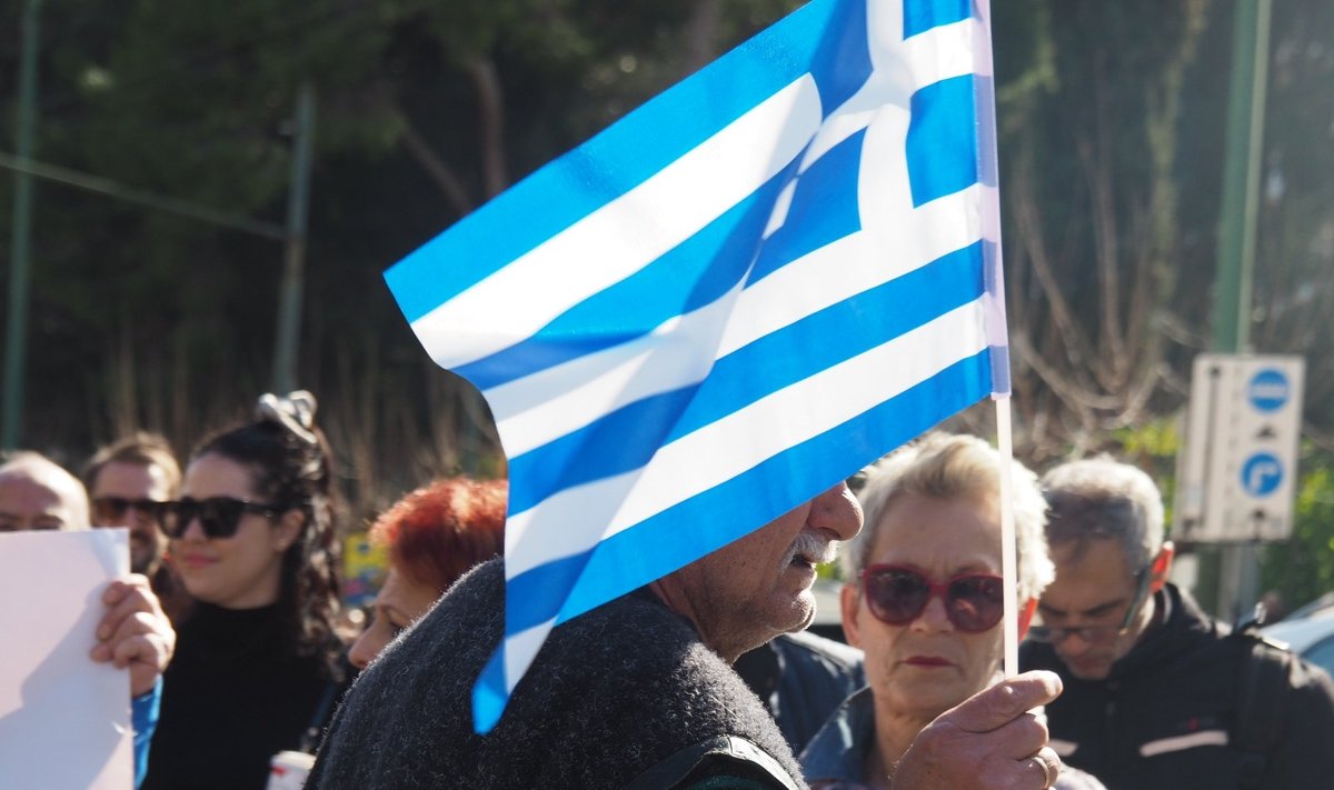 Graikijoje dėl naujausios pensijų reformos vyksta streikai ir protestai