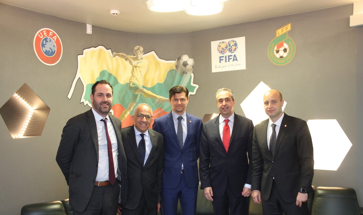  Šiaurės Amerika pristatė Lietuvai 2026 metų pasaulio futbolo čempionato viziją