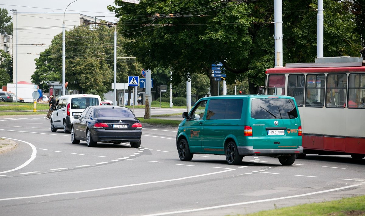 Naujas žiedinių sankryžų ženklinimas