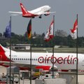 „Air Berlin“ dėl susirgusių pilotų atšaukė dešimtis skrydžių