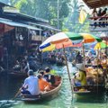 Kontrastingasis Tailandas: plaukiojantis turgus, prieskonių jūra ir į troškinius įmaišomi drugeliai