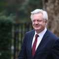 Brexit minister in Vilnius: UK expects generous EU deal on migrants