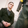 Похитивший у полицейских автомат "Калашникова" Молотков выиграл в суде дело против колонии