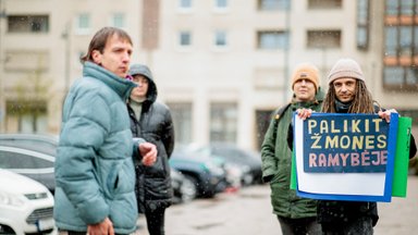 В Вильнюсе несколько десятков человек выступили в поддержку осужденного за торговлю продуктами из конопли