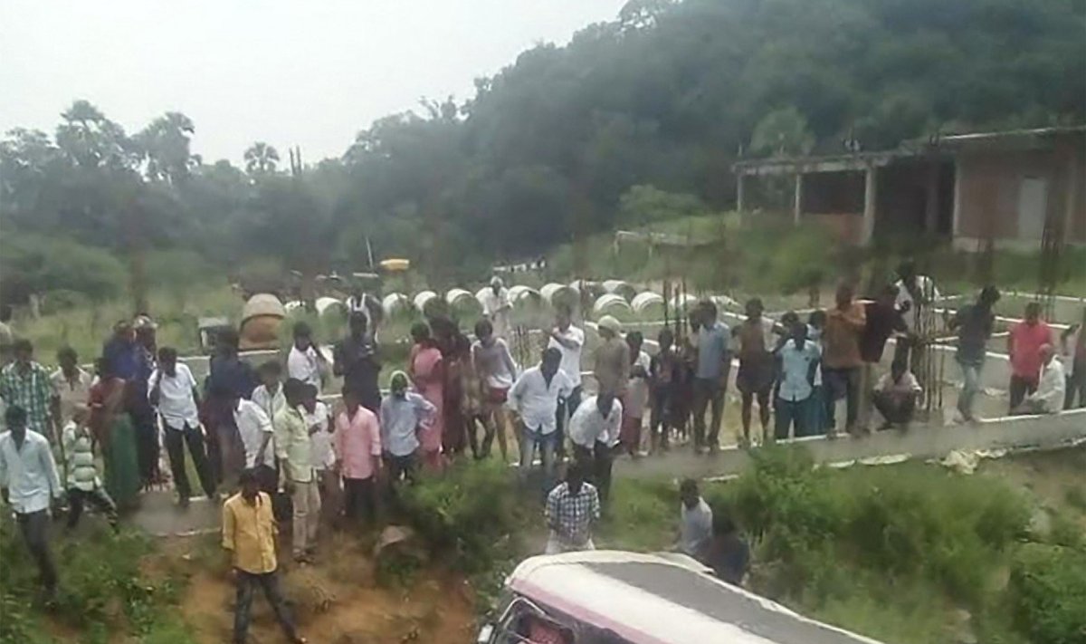 Tragiška autobuso avarija Indijoje