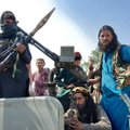 Kabulą perima talibai: miestas apsuptas, vyksta Afganistano vyriausybės ir talibų atstovų derybos