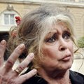 Brigitte Bardot grasina tapti Rusijos piliete dėl 2 dramblių