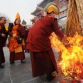Kinijoje tvyrant įtampai tibetiečiai sutinka Naujuosius