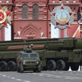 Braškanti Rusijos ekonomika jau nepajėgia gaminti ginklų, kuriais gyrėsi V. Putinas