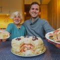 Močiutė parodė, kaip išsikepti garsiausią ir skaniausią pasaulyje „Napoleono“ tortą