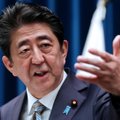Sh. Abe: Japonija negali toliau diegti brangios JAV raketų gynybos sistemos