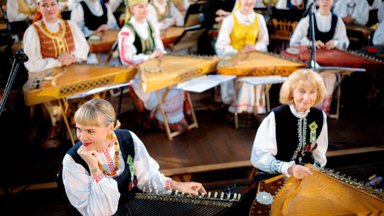 Koncertas „Skambėkite, kanklės“ suvienijo per 500 Lietuvos kanklininkų