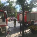 В центр Вильнюса съехалось несколько автоцистерн