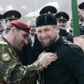 Rusijoje liko tik du „nepakeičiami“ valdininkai: kruvinas Ramzano Kadyrovo kelias į valdžią