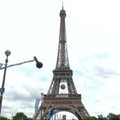 Britų šeima praleido naktį Eifelio bokšte