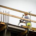 Darbas statybų įmonėje apkarto: už paskutinius metų mėnesius atlyginimo nepervedė iki šiol
