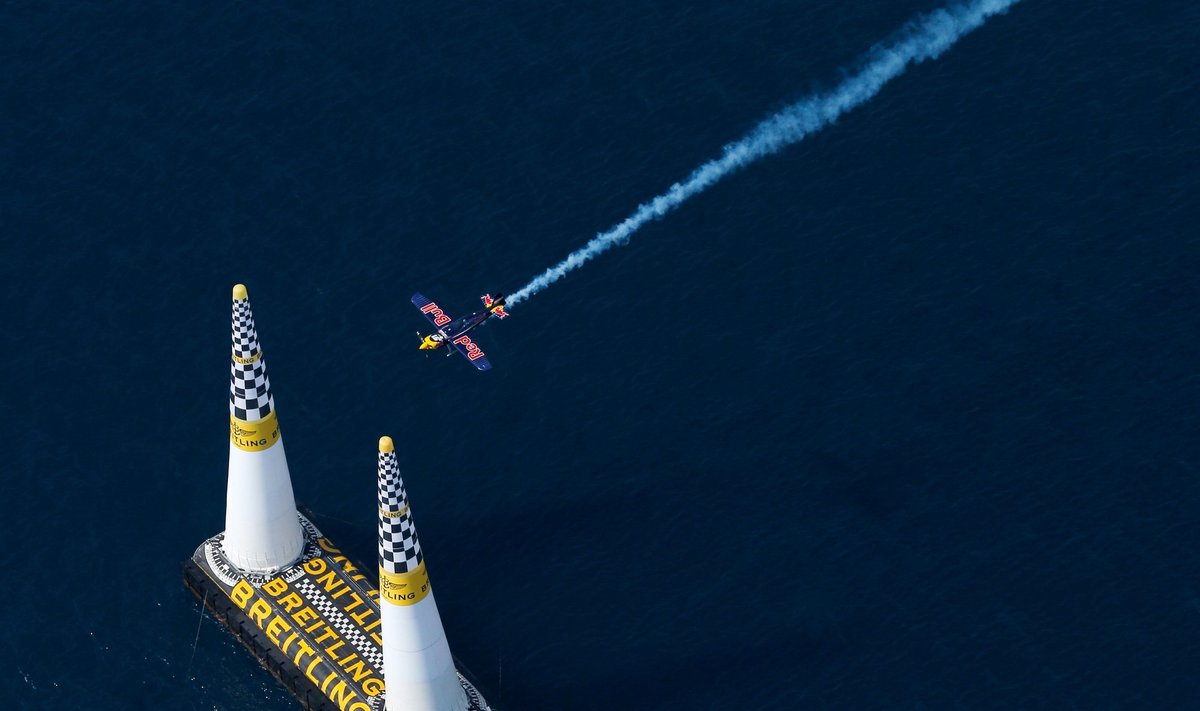 „Red Bull Air Race“ piloto Peterio Besenyei  lėktuvas
