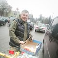 Smarkiai atpigęs zlotas kviečia apsipirkti Lenkijoje