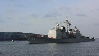JAV karo laivo įgulai atsirūgo vizitas Klaipėdoje: sekso vakarėlis baigėsi skandalu