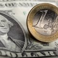 „Vanagiška“ centrinių bankų retorika smukdo JAV dolerį, kelia euro ir svaro kursus