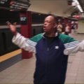Martinas Garrixas įrašė kūrinį su metro dainininku