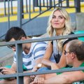 Gražuolė S. Starkutė vakarą leido stebėdama futbolo varžybas
