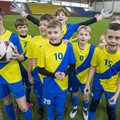 Istorinis įvykis – su „Lidl“: net 11 vaikų iš Lietuvos lydės UEFA EURO 2024 futbolininkus