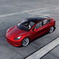 Lietuviai pirmieji Baltijos šalyse gali išsinuomoti „Tesla“ elektromobilius