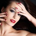 5 žingsniai, kaip veido odą paruošti šventiniam vakarui