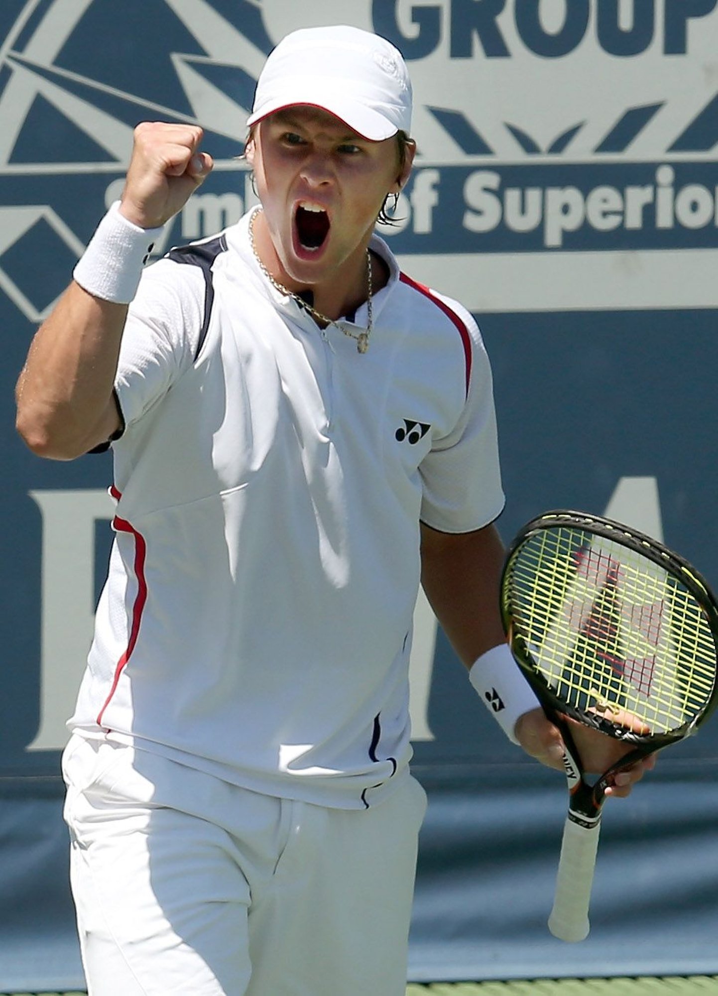 Karjeros Pergalė: R.Berankis ATP Turnyre Hjustone Pranoko Buvusią Antrą ...