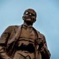 Ukrainoje per metus nugriauta 1,3 tūkst. paminklų Leninui