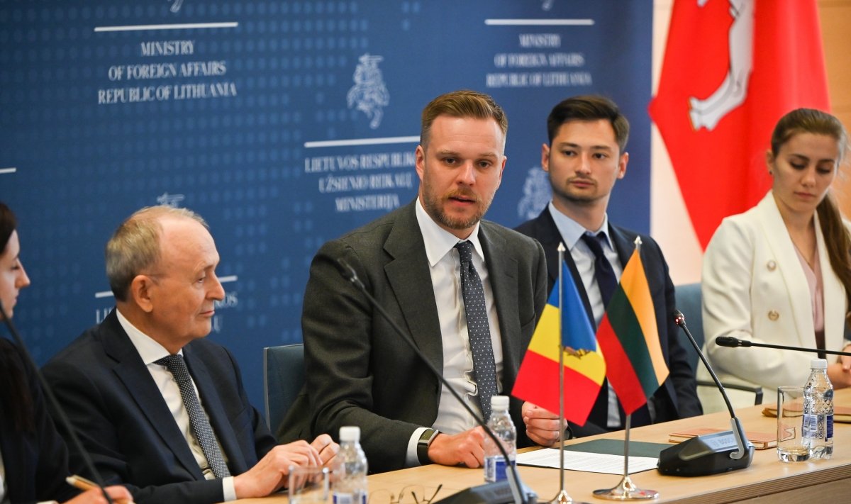 Gabrielius Landsbergis susitiko su Moldovos užsienio reikalų ir Europos integracijos ir kitų institucijų delegacija