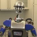 Mokslininkai sukūrė su aplinka sąveikaujantį ir besimokantį robotą