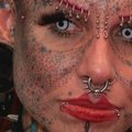 Tatuiruočių festivalyje Venesueloje apsilankė „Moteris vampyrė“