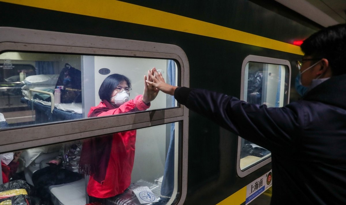 Koronaviruso protrūkis Kinijoje keičia žmonių gyvenimus