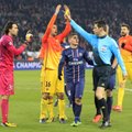 „Barcelona“ skundas atsipirko: teisėjas W.Starkas sulaukė UEFA rūstybės