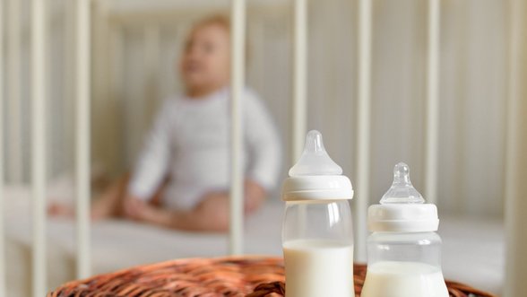 Krūties pienas – naujas populiarus sveikas papildas suaugusiesiems