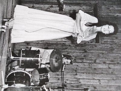 Laima Žemaitytė, estradinio ansamblio „Nerija“ solistė. Apie 1974 m. /Foto: S. RezgevičiusLaima Žemaitytė