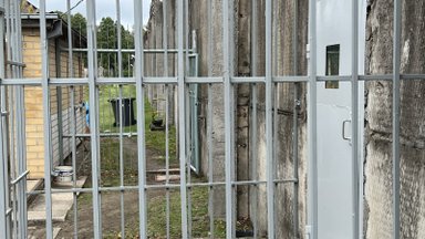 Pravieniškių kalėjime – reto įžūlumo vagystė: žudikas įkliuvo su įkalčiais