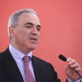 FIDE dėl tariamos korupcijos diskvalifikavo šios organizacijos ir Rusijos valdžios kritiką G. Kasparovą