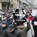 Ukrainoje minios išėjo į gatves parodyti – „Je suis Volnovakha“
